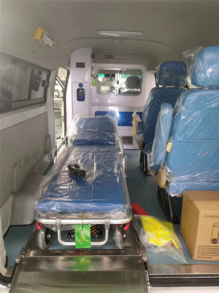 國六金杯小S救護車(汽油版)